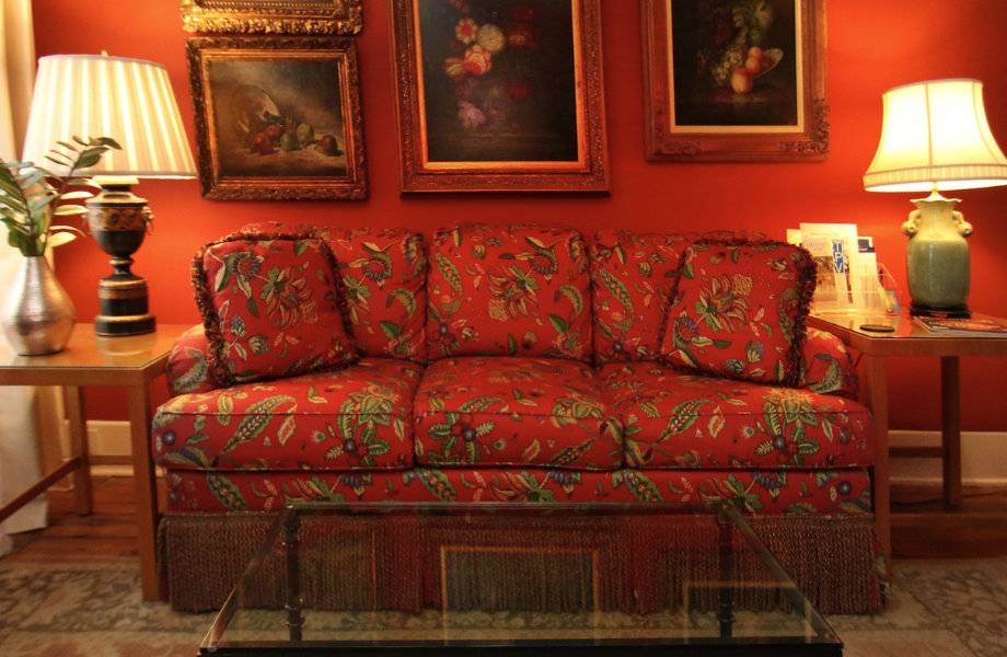 Queen Bedroom